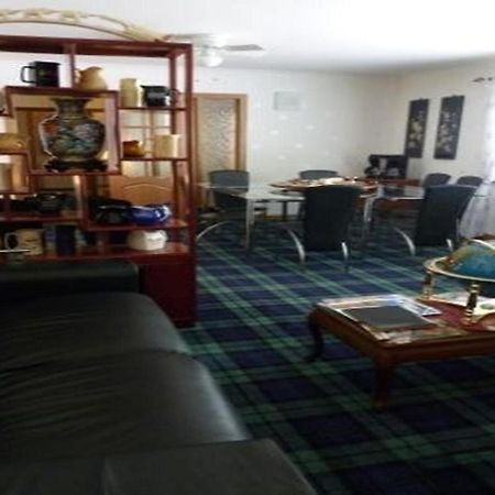 Tayburn House Bed & Breakfast Дънкелд Екстериор снимка