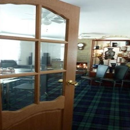 Tayburn House Bed & Breakfast Дънкелд Екстериор снимка